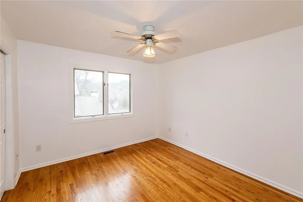 7 Westfair Court, Sandy Springs, Georgia 30328, 3 Bedrooms Bedrooms, ,2 BathroomsBathrooms,Residential,Sold,7 Westfair Court,6991790