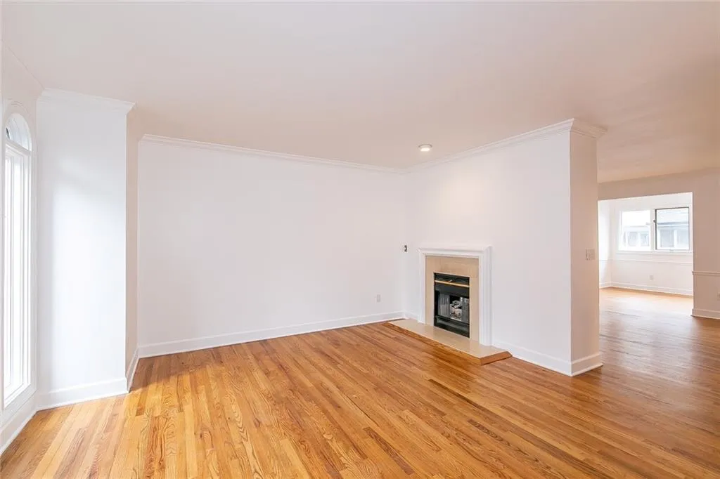 7 Westfair Court, Sandy Springs, Georgia 30328, 3 Bedrooms Bedrooms, ,2 BathroomsBathrooms,Residential,Sold,7 Westfair Court,6991790