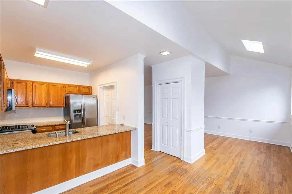 7 Westfair Court, Sandy Springs, Georgia 30328, 3 Bedrooms Bedrooms, ,2 BathroomsBathrooms,Residential,Sold,7 Westfair Court,6991790