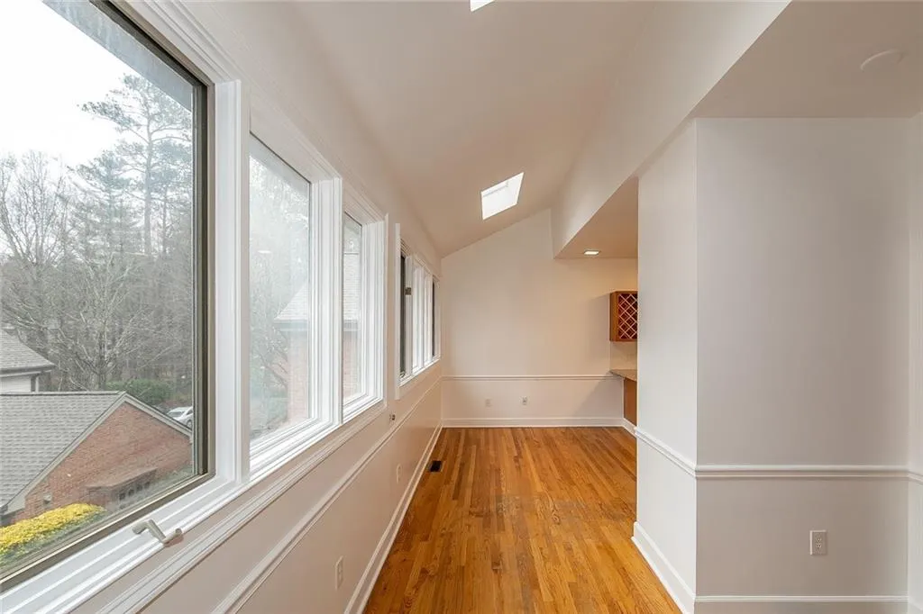 7 Westfair Court, Sandy Springs, Georgia 30328, 3 Bedrooms Bedrooms, ,2 BathroomsBathrooms,Residential,Sold,7 Westfair Court,6991790