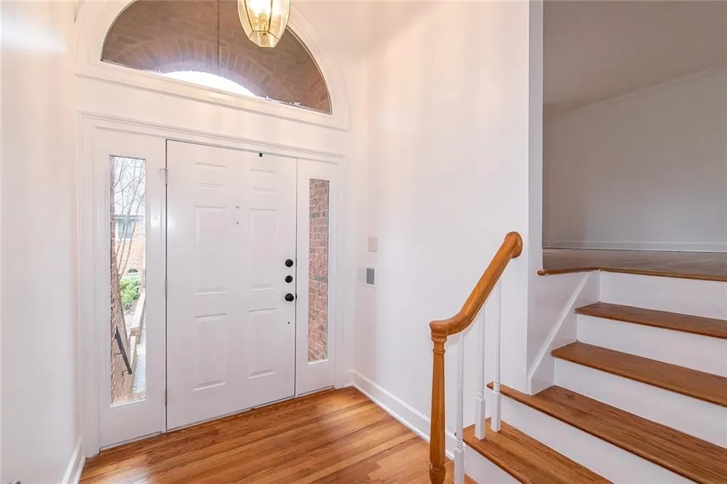 7 Westfair Court, Sandy Springs, Georgia 30328, 3 Bedrooms Bedrooms, ,2 BathroomsBathrooms,Residential,Sold,7 Westfair Court,6991790