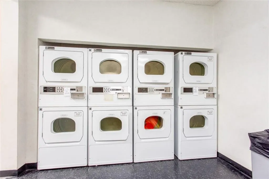 795 Hammond Drive Unit 1211, Atlanta, Georgia 30328, 1 Bedroom Bedrooms, ,1 BathroomBathrooms,Residential,Sold,795 Hammond Drive Unit 1211,6920171