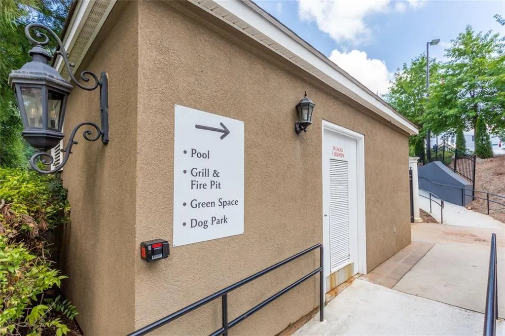 795 Hammond Drive Unit 1211, Atlanta, Georgia 30328, 1 Bedroom Bedrooms, ,1 BathroomBathrooms,Residential,Sold,795 Hammond Drive Unit 1211,6920171