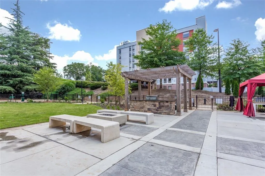 795 Hammond Drive Unit 1211, Atlanta, Georgia 30328, 1 Bedroom Bedrooms, ,1 BathroomBathrooms,Residential,Sold,795 Hammond Drive Unit 1211,6920171