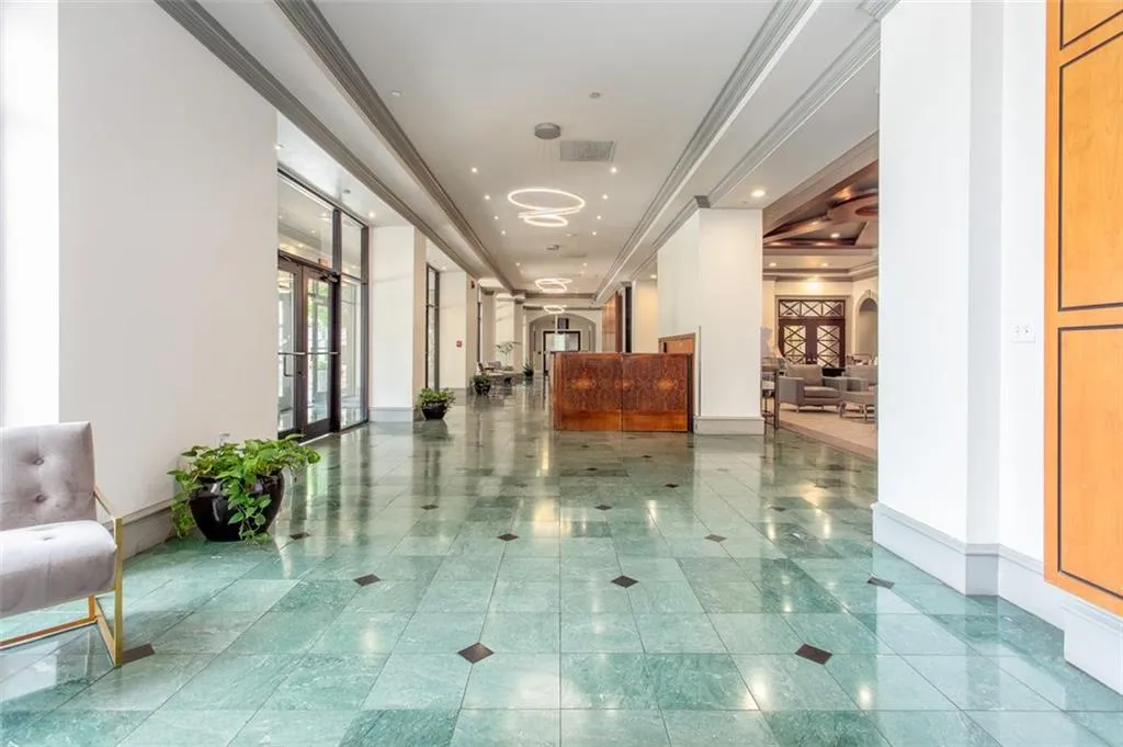 795 Hammond Drive Unit 1211, Atlanta, Georgia 30328, 1 Bedroom Bedrooms, ,1 BathroomBathrooms,Residential,Sold,795 Hammond Drive Unit 1211,6920171