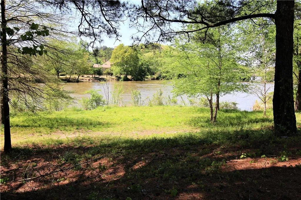 200 River Vista Drive Unit 119, Atlanta, Georgia 30339, 2 Bedrooms Bedrooms, ,2 BathroomsBathrooms,Residential,Sold,200 River Vista Drive Unit 119,5997446