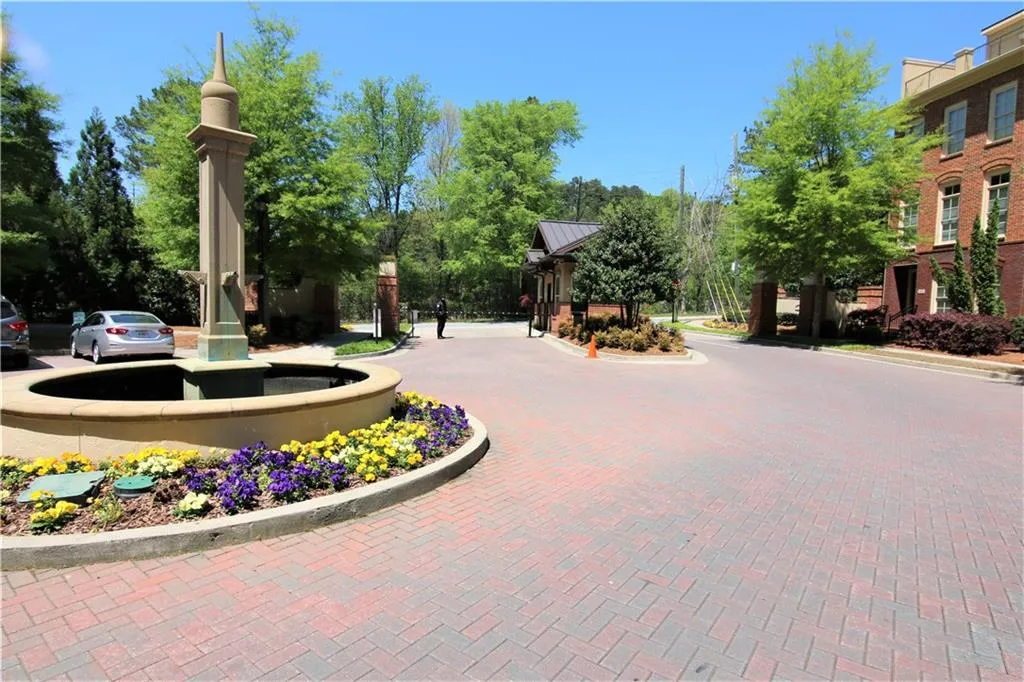 200 River Vista Drive Unit 119, Atlanta, Georgia 30339, 2 Bedrooms Bedrooms, ,2 BathroomsBathrooms,Residential,Sold,200 River Vista Drive Unit 119,5997446