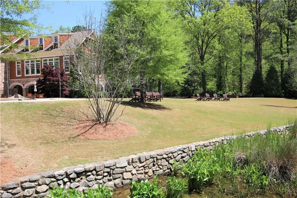 200 River Vista Drive Unit 119, Atlanta, Georgia 30339, 2 Bedrooms Bedrooms, ,2 BathroomsBathrooms,Residential,Sold,200 River Vista Drive Unit 119,5997446