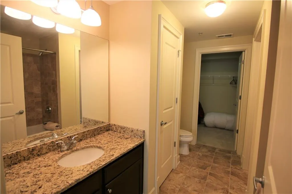 200 River Vista Drive Unit 119, Atlanta, Georgia 30339, 2 Bedrooms Bedrooms, ,2 BathroomsBathrooms,Residential,Sold,200 River Vista Drive Unit 119,5997446