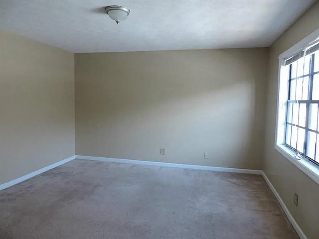320 Winding River Drive Unit A, Sandy Springs, Georgia 30350, 2 Bedrooms Bedrooms, ,2 BathroomsBathrooms,Residential,Sold,320 Winding River Drive Unit A,6085488