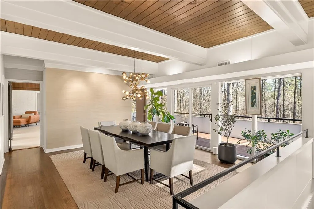 1640 Winterthur Close Nw, Atlanta, Georgia 30328, 5 Bedrooms Bedrooms, ,3 BathroomsBathrooms,Residential,For Sale,1640 Winterthur Close Nw,7735738