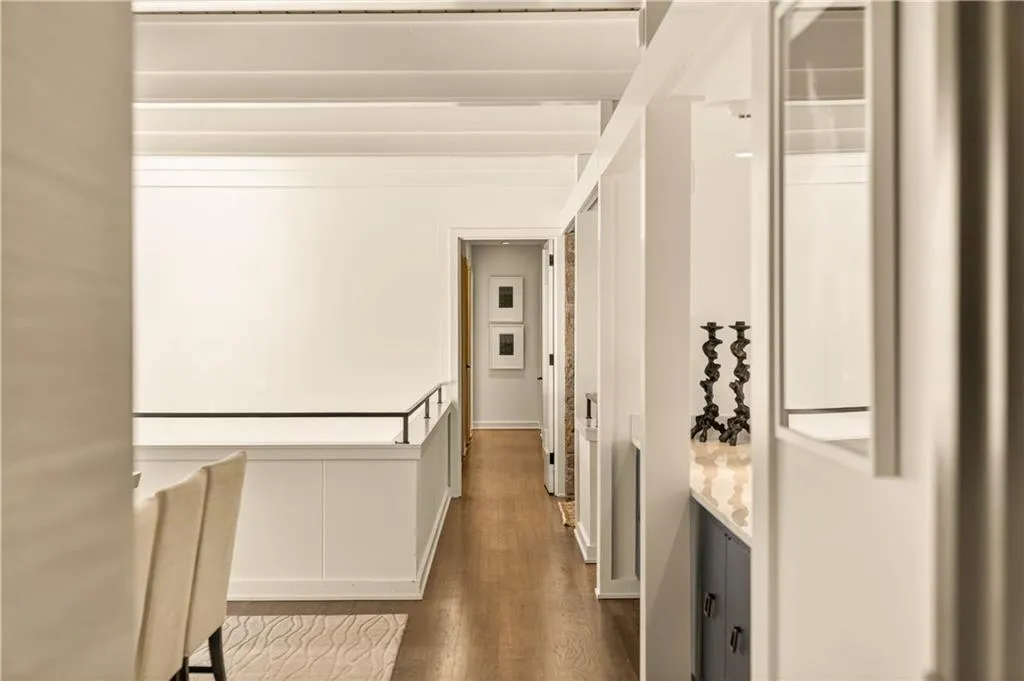 1640 Winterthur Close Nw, Atlanta, Georgia 30328, 5 Bedrooms Bedrooms, ,3 BathroomsBathrooms,Residential,For Sale,1640 Winterthur Close Nw,7735738