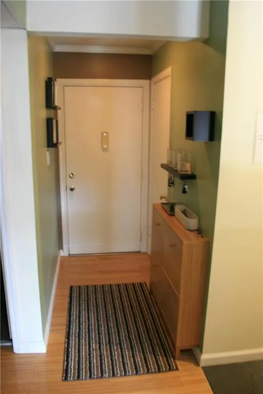 5400 Roswell Road Unit C4, Sandy Springs, Georgia 30342, 1 Bedroom Bedrooms, ,1 BathroomBathrooms,Residential,Sold,5400 Roswell Road Unit C4,6056667