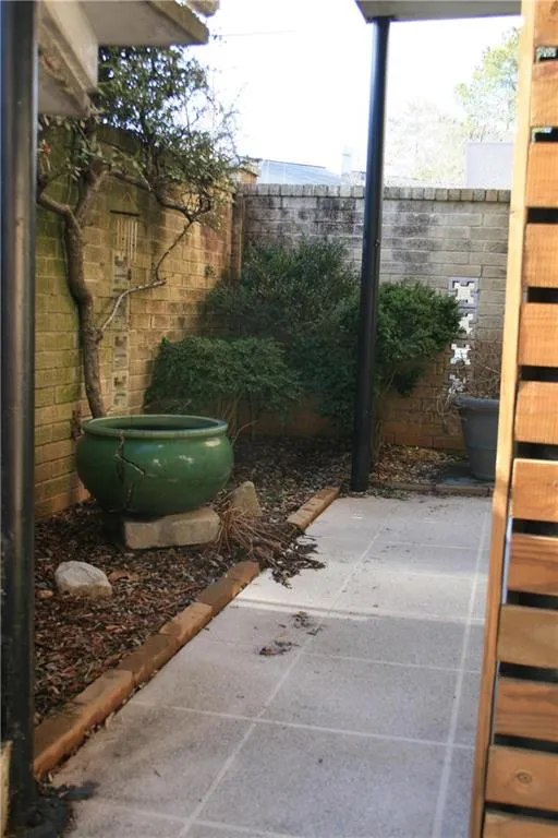 5400 Roswell Road Unit C4, Sandy Springs, Georgia 30342, 1 Bedroom Bedrooms, ,1 BathroomBathrooms,Residential,Sold,5400 Roswell Road Unit C4,6056667