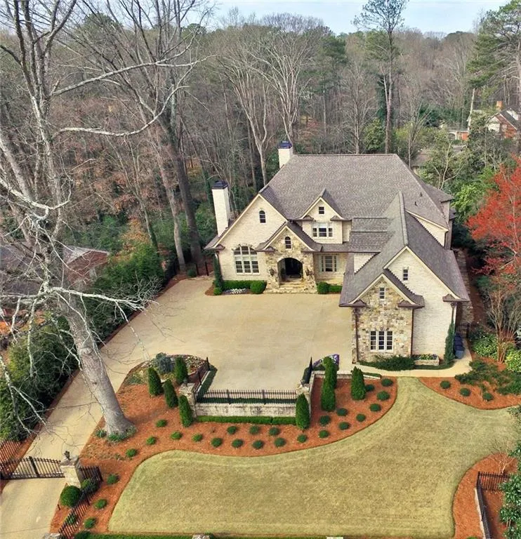 4704 Lake Forrest Drive, Atlanta, Georgia 30342, 6 Bedrooms Bedrooms, ,6 BathroomsBathrooms,Residential,Sold,4704 Lake Forrest Drive,5816422