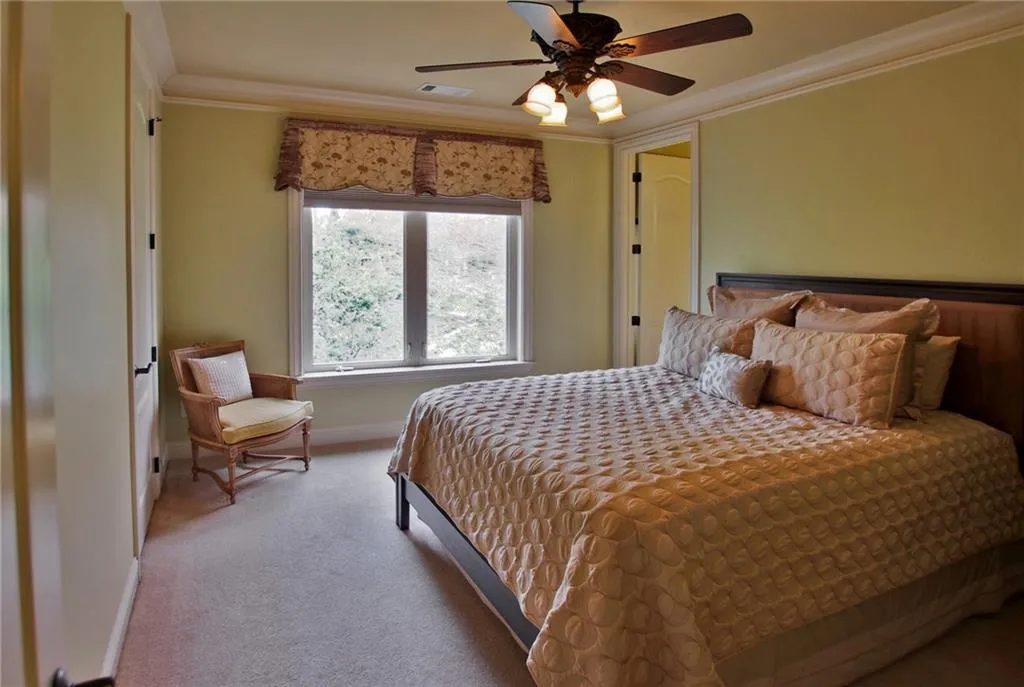 4704 Lake Forrest Drive, Atlanta, Georgia 30342, 6 Bedrooms Bedrooms, ,6 BathroomsBathrooms,Residential,Sold,4704 Lake Forrest Drive,5816422