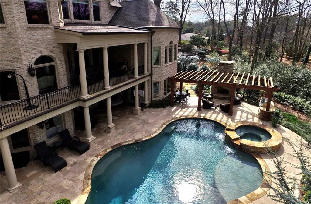 4704 Lake Forrest Drive, Atlanta, Georgia 30342, 6 Bedrooms Bedrooms, ,6 BathroomsBathrooms,Residential,Sold,4704 Lake Forrest Drive,5816422