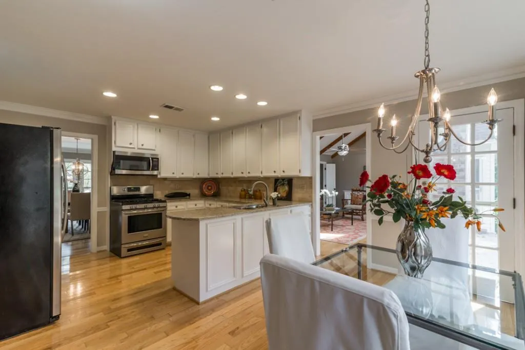 290 Stone Mill Trail, Sandy Springs, Georgia 30328, 5 Bedrooms Bedrooms, ,4 BathroomsBathrooms,Residential,Sold,290 Stone Mill Trail,5772897