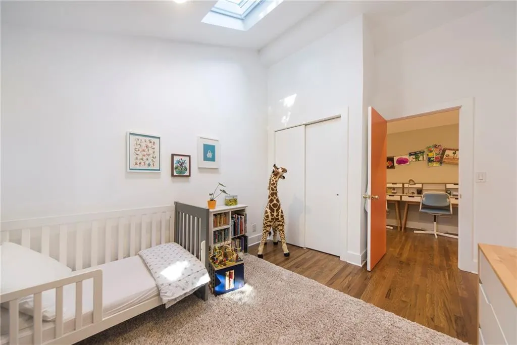 6390 Colewood Court, Atlanta, Georgia 30328, 5 Bedrooms Bedrooms, ,3 BathroomsBathrooms,Residential,Sold,6390 Colewood Court,6687257