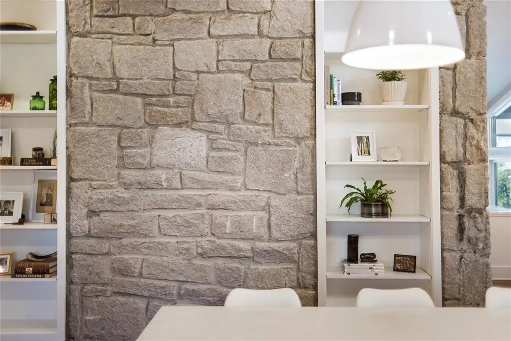 6390 Colewood Court, Atlanta, Georgia 30328, 5 Bedrooms Bedrooms, ,3 BathroomsBathrooms,Residential,Sold,6390 Colewood Court,6687257