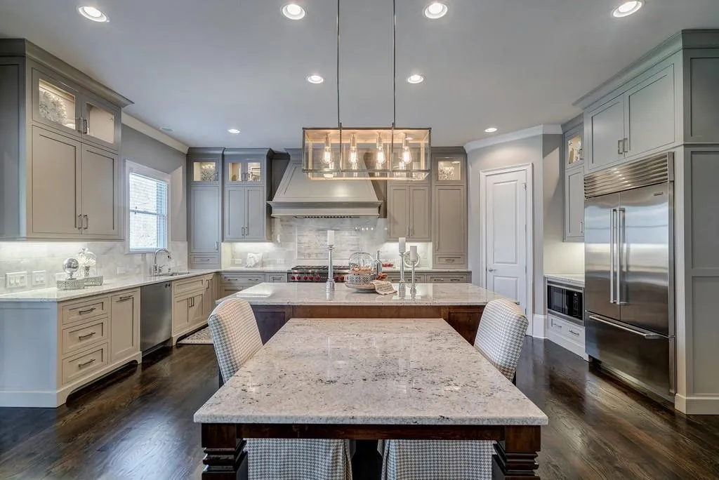 485 Belada Boulevard, Sandy Springs, Georgia 30342, 5 Bedrooms Bedrooms, ,5 BathroomsBathrooms,Residential,Sold,485 Belada Boulevard,6523220