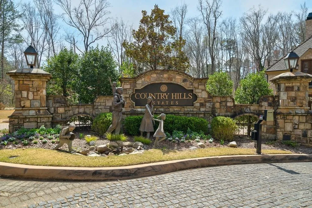 485 Belada Boulevard, Sandy Springs, Georgia 30342, 5 Bedrooms Bedrooms, ,5 BathroomsBathrooms,Residential,Sold,485 Belada Boulevard,6523220