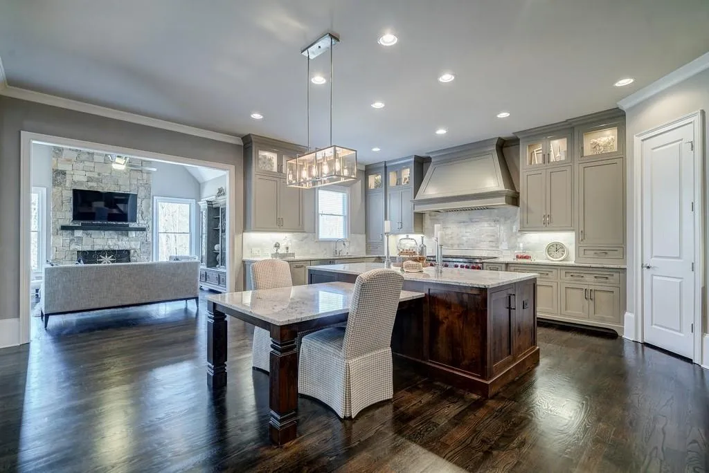 485 Belada Boulevard, Sandy Springs, Georgia 30342, 5 Bedrooms Bedrooms, ,5 BathroomsBathrooms,Residential,Sold,485 Belada Boulevard,6523220