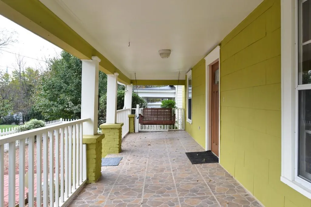 447 Lynch Avenue, Atlanta, Georgia 30318, 2 Bedrooms Bedrooms, ,2 BathroomsBathrooms,Residential,Sold,447 Lynch Avenue,5623476
