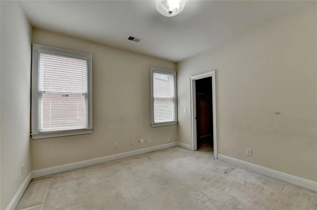 6350 Glen Oaks, Atlanta, Georgia 30328, 4 Bedrooms Bedrooms, ,4 BathroomsBathrooms,Residential,For Sale,6350 Glen Oaks,7632674