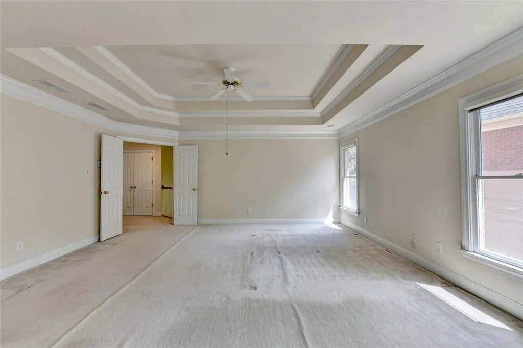 6350 Glen Oaks, Atlanta, Georgia 30328, 4 Bedrooms Bedrooms, ,4 BathroomsBathrooms,Residential,For Sale,6350 Glen Oaks,7632674