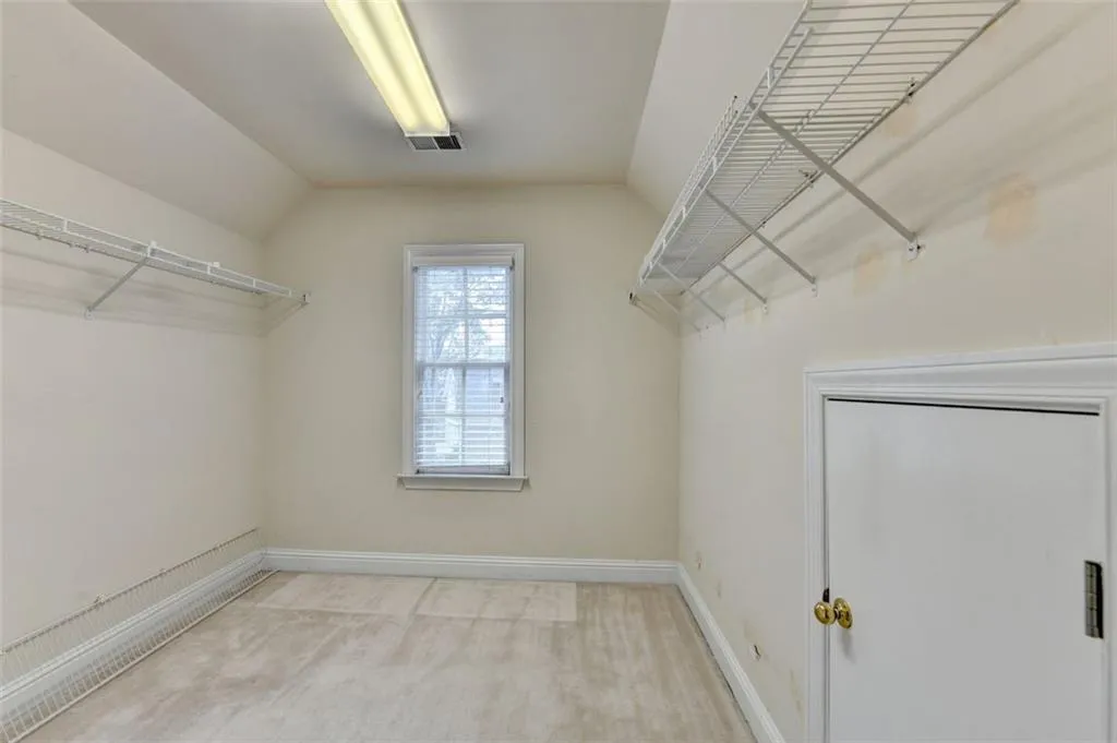 6350 Glen Oaks, Atlanta, Georgia 30328, 4 Bedrooms Bedrooms, ,4 BathroomsBathrooms,Residential,For Sale,6350 Glen Oaks,7632674