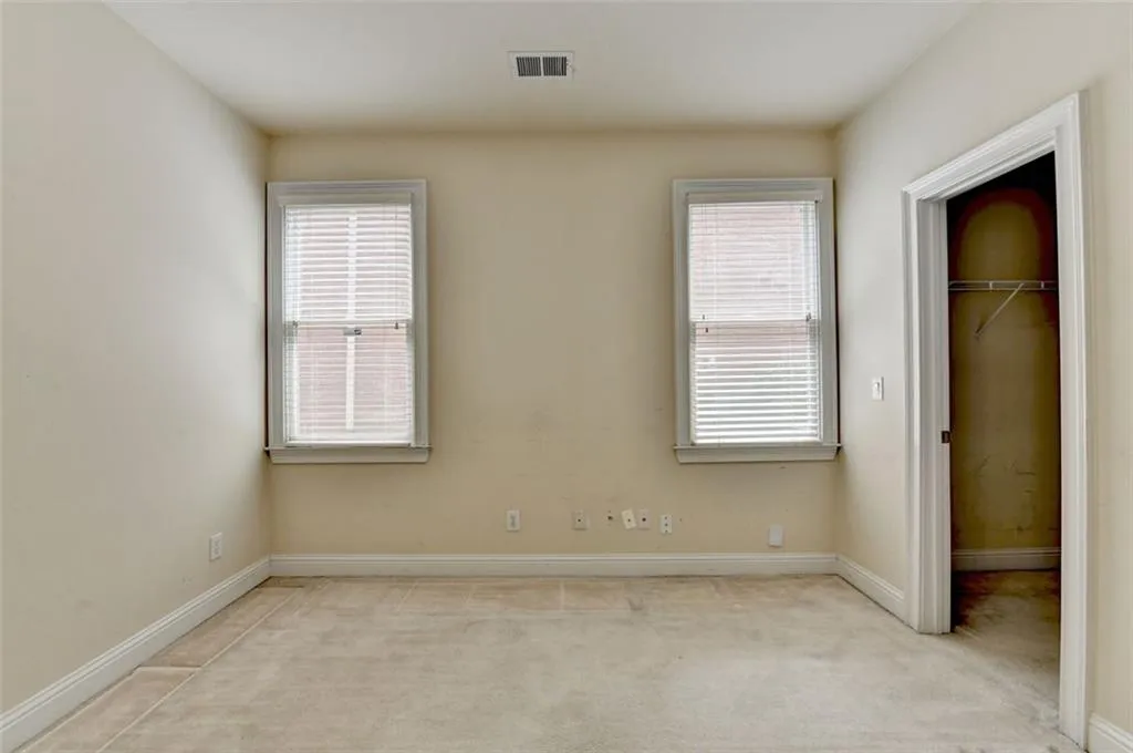 6350 Glen Oaks, Atlanta, Georgia 30328, 4 Bedrooms Bedrooms, ,4 BathroomsBathrooms,Residential,For Sale,6350 Glen Oaks,7632674