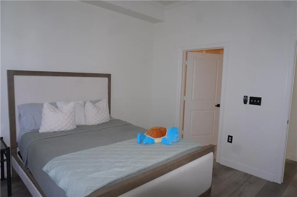 3445 Stratford Road Ne Unit 2504, Atlanta, Georgia 30326, 2 Bedrooms Bedrooms, ,2 BathroomsBathrooms,Residential,For Sale,3445 Stratford Road Ne Unit 2504,7546229