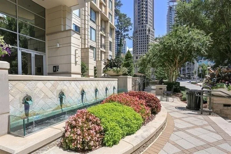 3445 Stratford Road Ne Unit 2504, Atlanta, Georgia 30326, 2 Bedrooms Bedrooms, ,2 BathroomsBathrooms,Residential,For Sale,3445 Stratford Road Ne Unit 2504,7546229