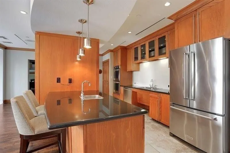 3445 Stratford Road Ne Unit 2504, Atlanta, Georgia 30326, 2 Bedrooms Bedrooms, ,2 BathroomsBathrooms,Residential,For Sale,3445 Stratford Road Ne Unit 2504,7546229