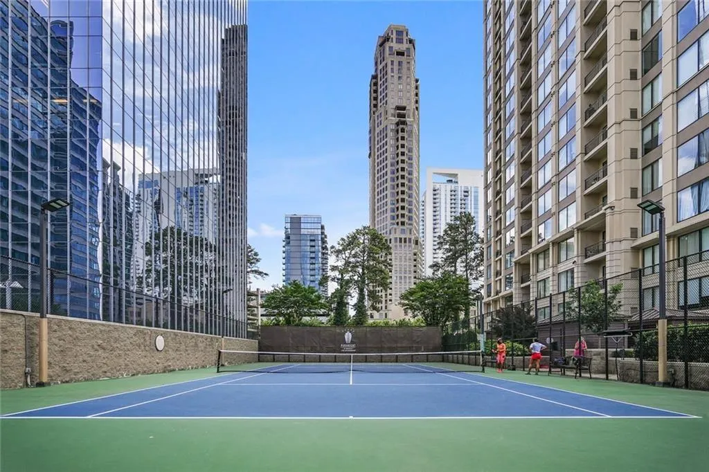 3445 Stratford Road Ne Unit 2504, Atlanta, Georgia 30326, 2 Bedrooms Bedrooms, ,2 BathroomsBathrooms,Residential,For Sale,3445 Stratford Road Ne Unit 2504,7546229