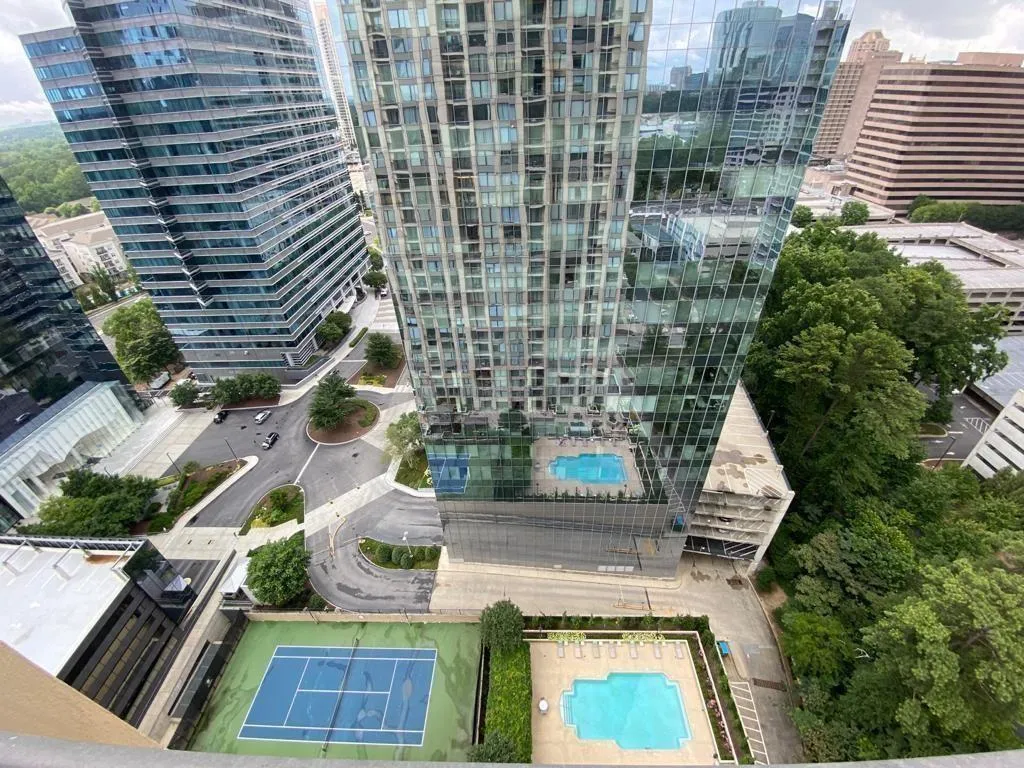 3445 Stratford Road Ne Unit 2504, Atlanta, Georgia 30326, 2 Bedrooms Bedrooms, ,2 BathroomsBathrooms,Residential,For Sale,3445 Stratford Road Ne Unit 2504,7546229