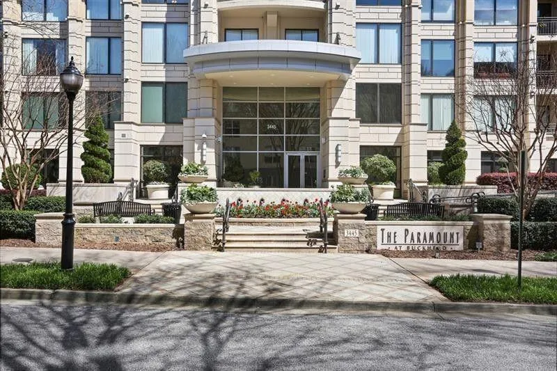 3445 Stratford Road Ne Unit 2504, Atlanta, Georgia 30326, 2 Bedrooms Bedrooms, ,2 BathroomsBathrooms,Residential,For Sale,3445 Stratford Road Ne Unit 2504,7546229