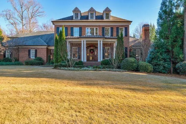 5255 London Nw, Sandy Springs, Georgia 30327, 6 Bedrooms Bedrooms, ,8 BathroomsBathrooms,Residential,Sold,5255 London Nw,6119700