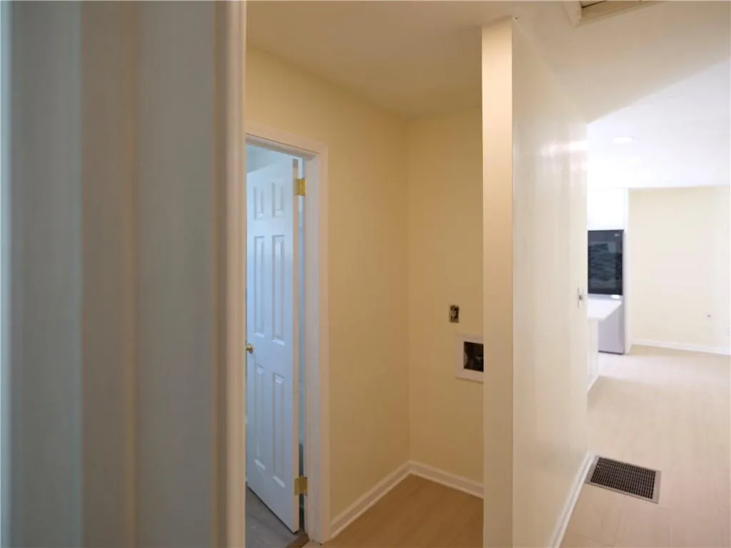 2422 Clarissa Drive Nw, Atlanta, Georgia 30318, 3 Bedrooms Bedrooms, ,1 BathroomBathrooms,Residential,For Sale,2422 Clarissa Drive Nw,7536786