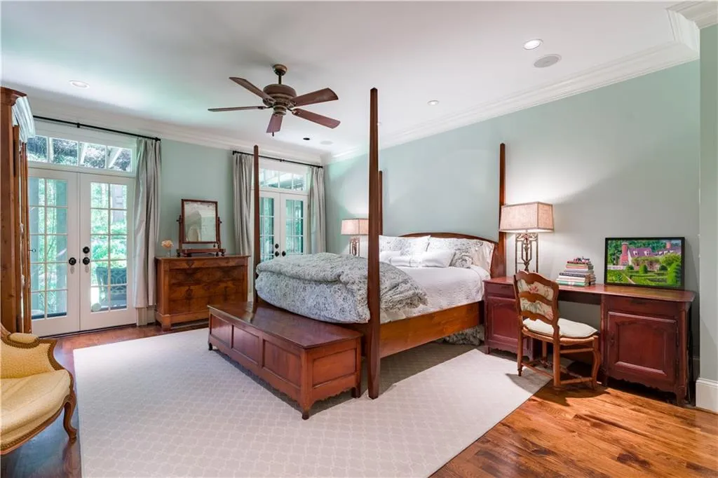 2167 W Wesley Road Nw, Atlanta, Georgia 30327, 5 Bedrooms Bedrooms, ,4 BathroomsBathrooms,Residential,For Sale,2167 W Wesley Road Nw,7655633