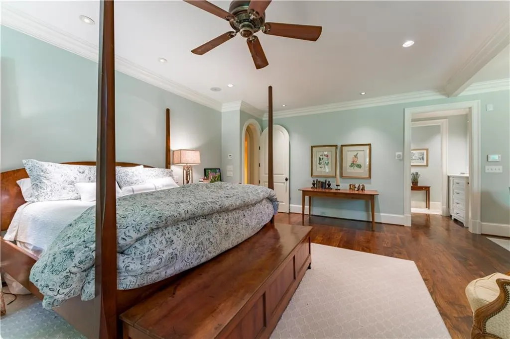 2167 W Wesley Road Nw, Atlanta, Georgia 30327, 5 Bedrooms Bedrooms, ,4 BathroomsBathrooms,Residential,For Sale,2167 W Wesley Road Nw,7655633