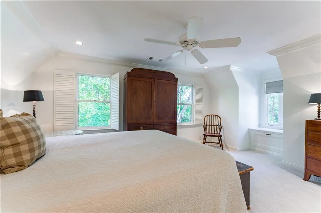 2167 W Wesley Road Nw, Atlanta, Georgia 30327, 5 Bedrooms Bedrooms, ,4 BathroomsBathrooms,Residential,For Sale,2167 W Wesley Road Nw,7655633