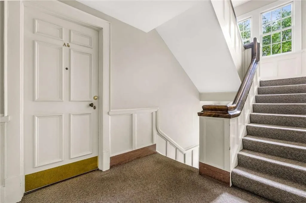 1156 Piedmont Avenue Ne Unit A4, Atlanta, Georgia 30309, 2 Bedrooms Bedrooms, ,2 BathroomsBathrooms,Residential,For Sale,1156 Piedmont Avenue Ne Unit A4,7634188