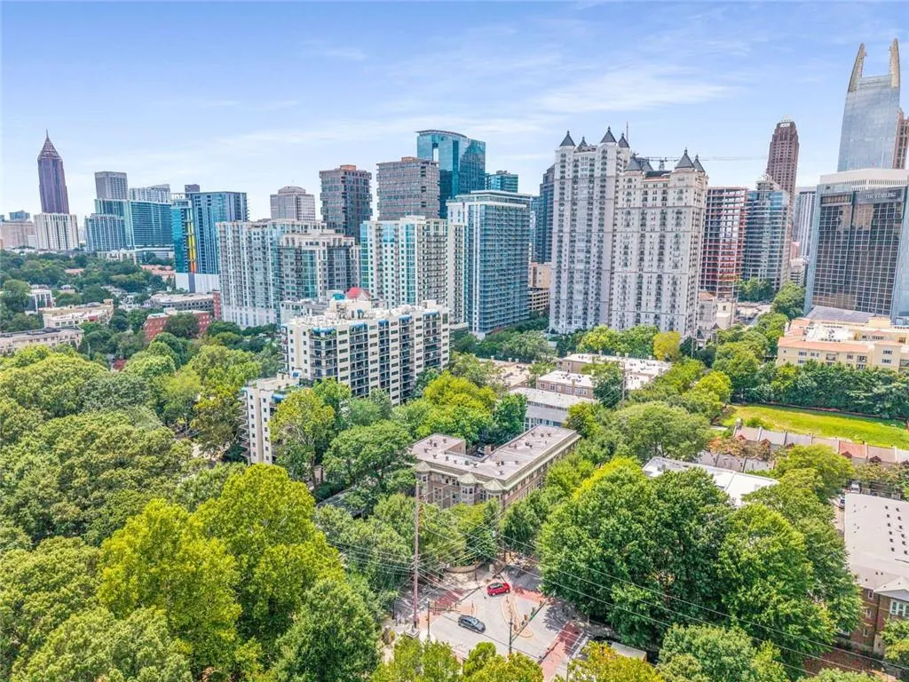 1156 Piedmont Avenue Ne Unit A4, Atlanta, Georgia 30309, 2 Bedrooms Bedrooms, ,2 BathroomsBathrooms,Residential,For Sale,1156 Piedmont Avenue Ne Unit A4,7634188