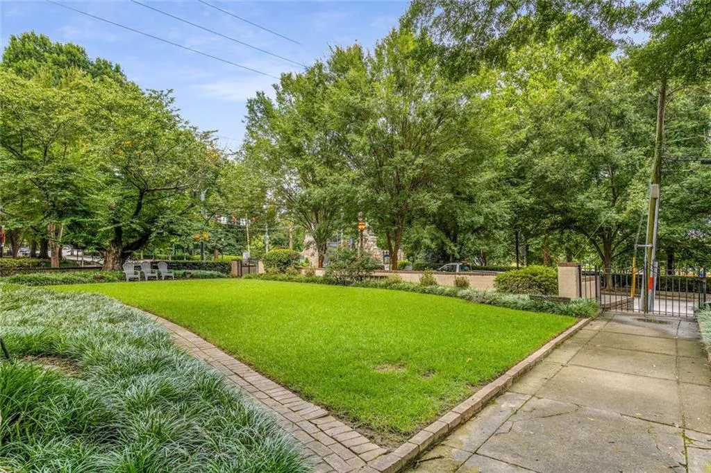 1156 Piedmont Avenue Ne Unit A4, Atlanta, Georgia 30309, 2 Bedrooms Bedrooms, ,2 BathroomsBathrooms,Residential,For Sale,1156 Piedmont Avenue Ne Unit A4,7634188
