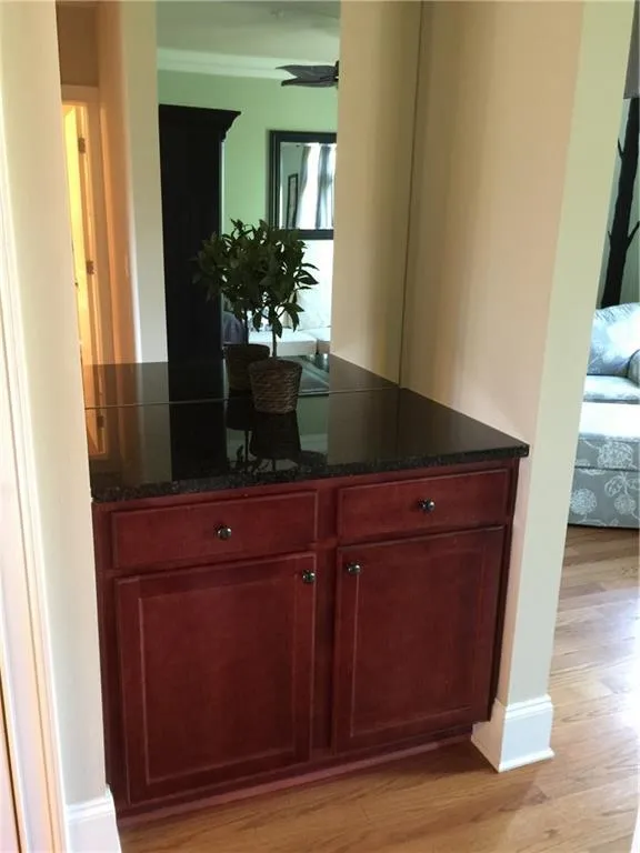 871 Perennial Drive, Atlanta, Georgia 30328, 3 Bedrooms Bedrooms, ,2 BathroomsBathrooms,Residential,Sold,871 Perennial Drive,5670242