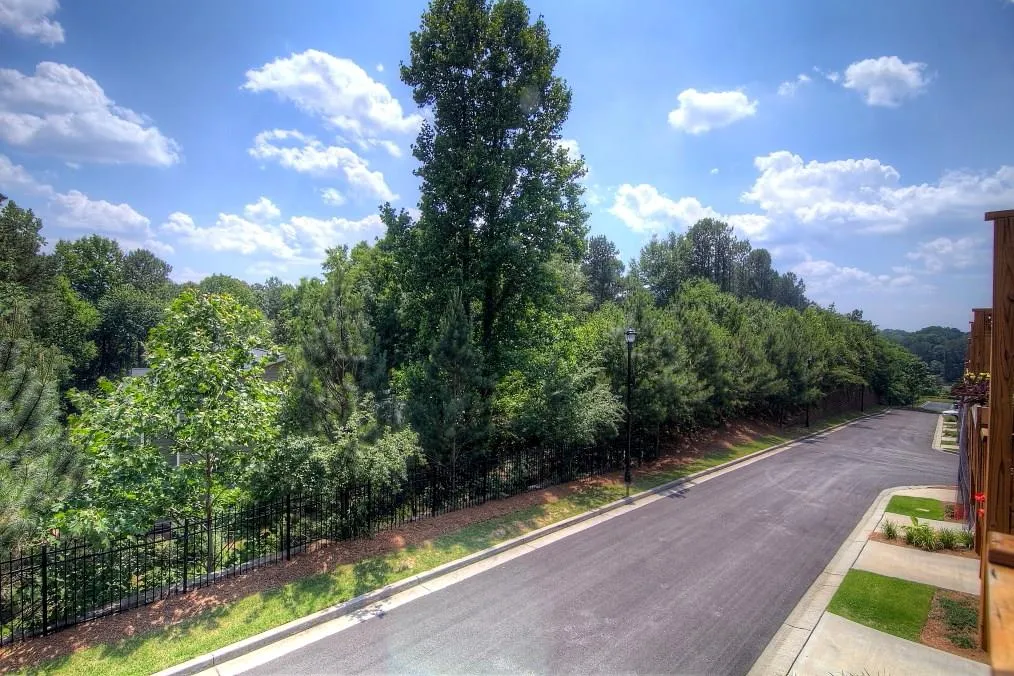 7505 Highland Bluff Unit 7505, Sandy Springs, Georgia 30328, 3 Bedrooms Bedrooms, ,3 BathroomsBathrooms,Residential,Sold,7505 Highland Bluff Unit 7505,5695517