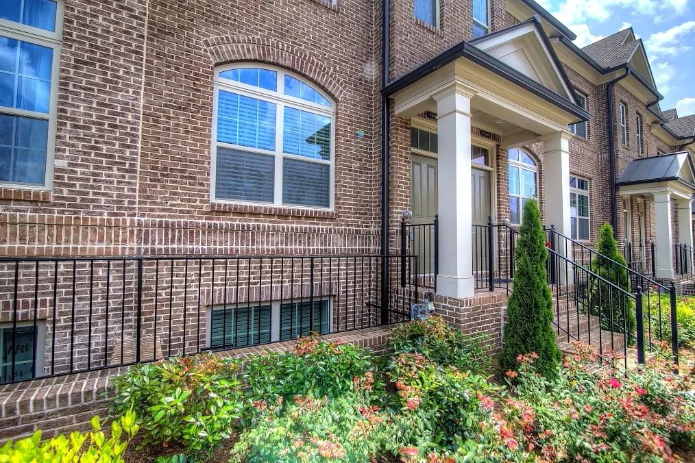 7505 Highland Bluff Unit 7505, Sandy Springs, Georgia 30328, 3 Bedrooms Bedrooms, ,3 BathroomsBathrooms,Residential,Sold,7505 Highland Bluff Unit 7505,5695517