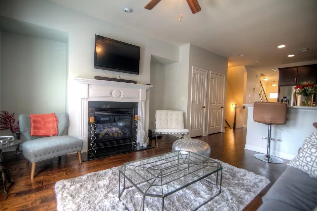 7505 Highland Bluff Unit 7505, Sandy Springs, Georgia 30328, 3 Bedrooms Bedrooms, ,3 BathroomsBathrooms,Residential,Sold,7505 Highland Bluff Unit 7505,5695517